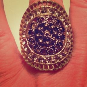 Gorgeous gold and brown stone ring