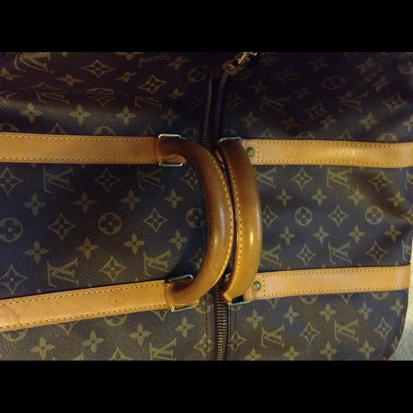 Authentic LV keepall 50..Additional pictures