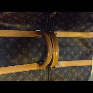 Authentic LV keepall 50..Additional pictures