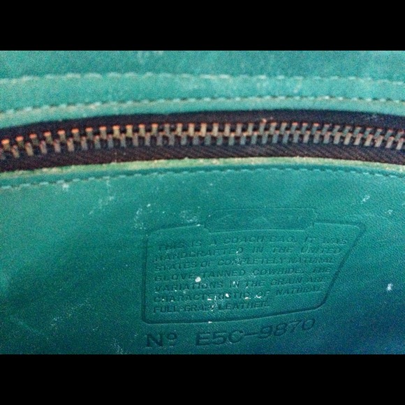 Vintage Coach Bag | Green Leather | 100% Authentic - Picture 4 of 4
