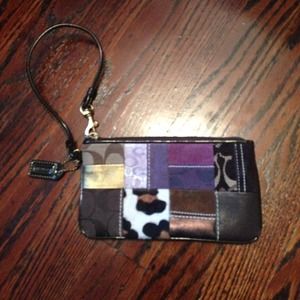Coach Wristlet/clutch
