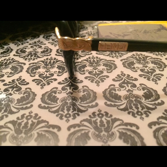 💛 Vintage FENDI Eyeglasses 👓 - Picture 4 of 4