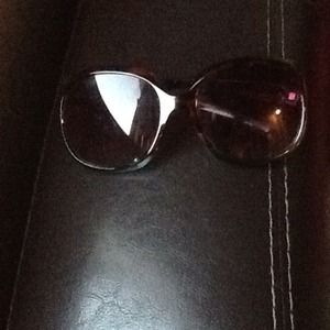 Brown and green cheetah glasses