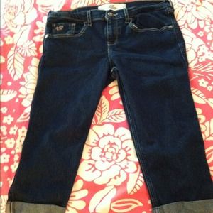 Hollister Dark wash Capris