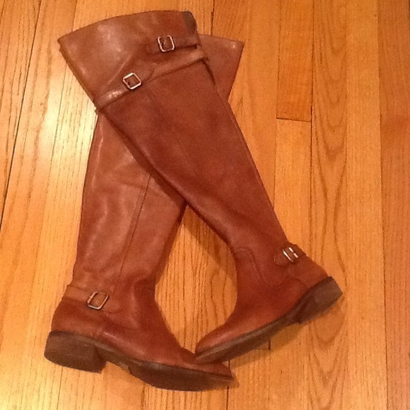🎉Hostpick 🎉ANN TAYLOR PETER OVER THE KNEE BOOT - Picture 2 of 4