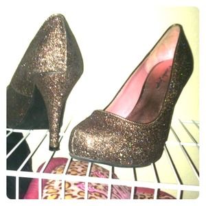 Sparkling pink 3 1/2 in. Heels