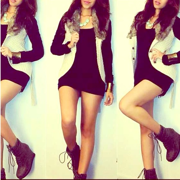 Grey wedge boots