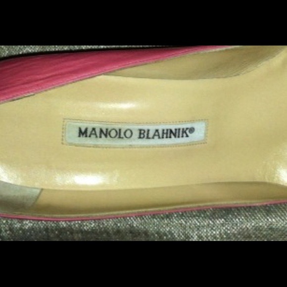SOLD! Manolo's are a girls best friend👯💖(2 of 2) - Picture 2 of 4