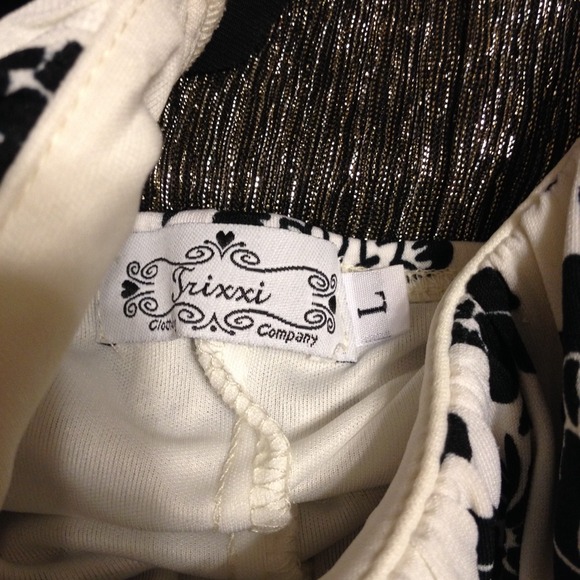 Black and white stretchy dress - Picture 3 of 3