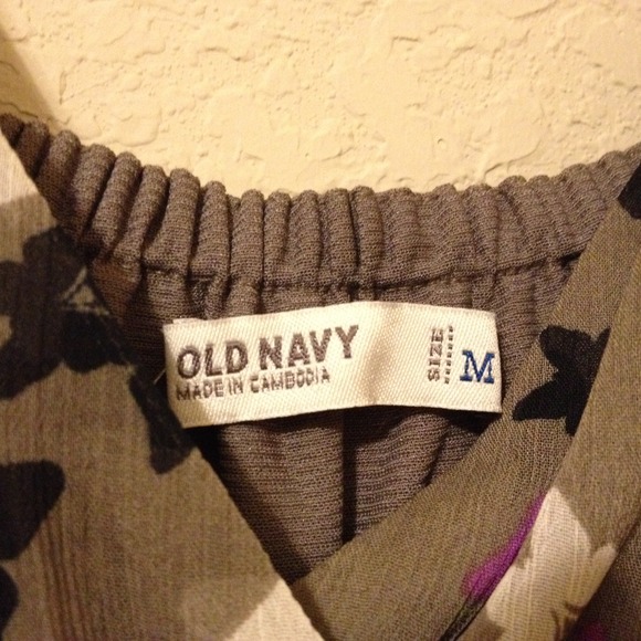 Knees high ruffled dress with Butterfly's - Picture 3 of 3