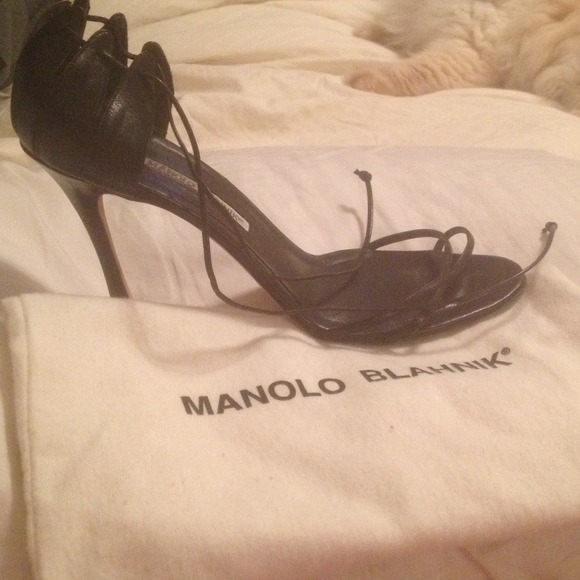 💯 sexy Black leather Manolo's