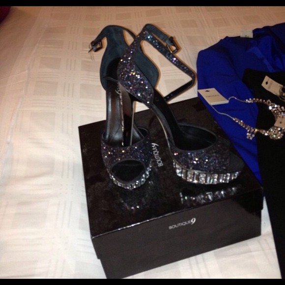 Boutique 9 Sequin Heel