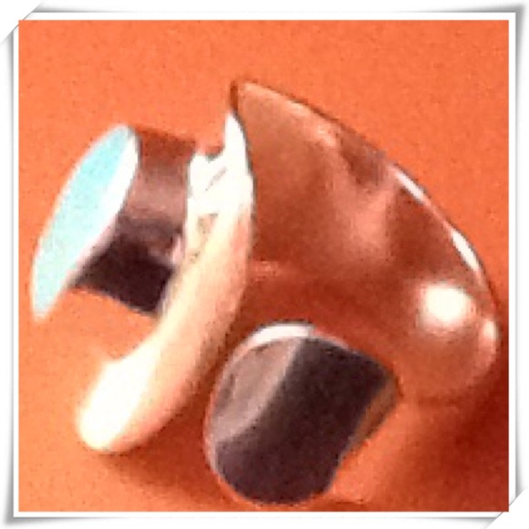 SILVERTONED  RING - Picture 3 of 4