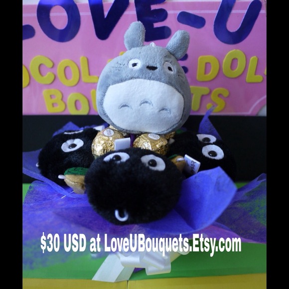 Totoro and soot spirit dust doll flower bouquet - Picture 1 of 1