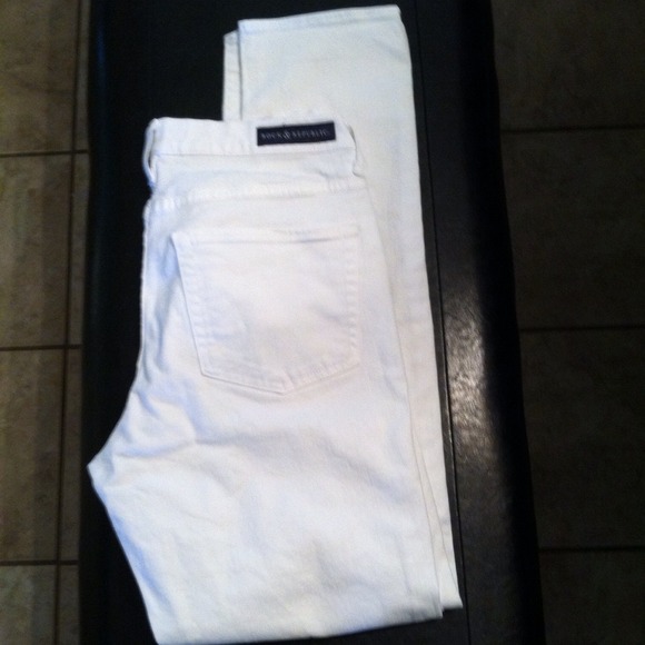 R&R White Jeans