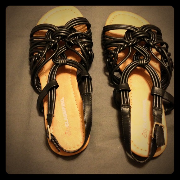 Black braided sandals