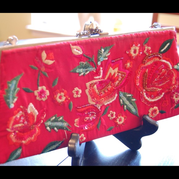 SILK & EMBROIDERED RED AND FLORAL CLUTCH