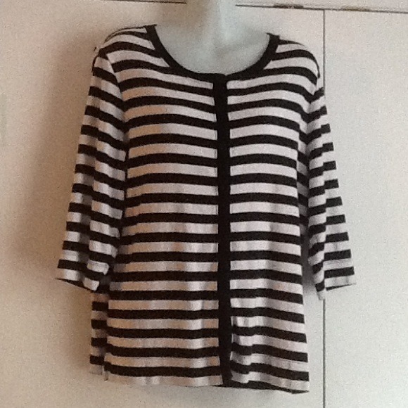 Black and white striped sweater button down front