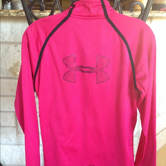 Under Armour pull over