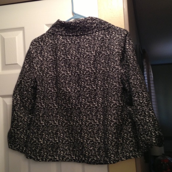 Blazer/Jacket - Picture 2 of 4