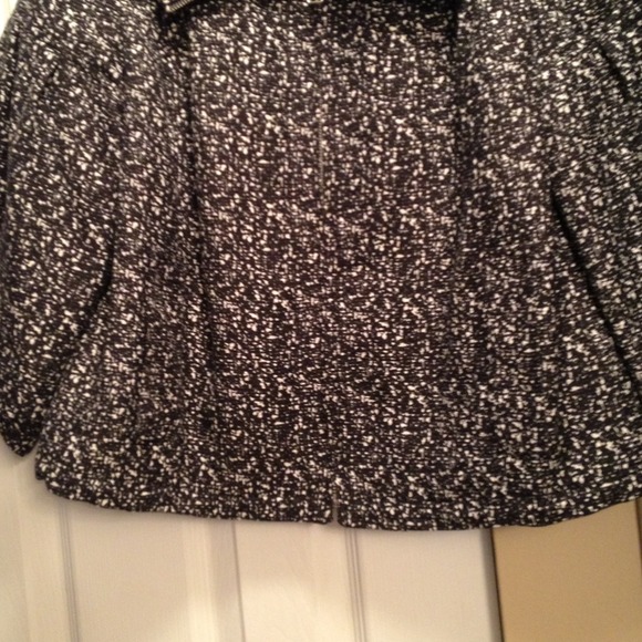 Blazer/Jacket - Picture 4 of 4