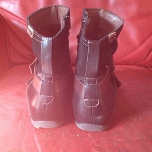 Like new Pikolinos booties!