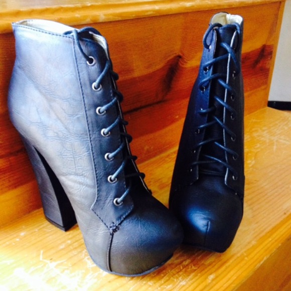 Booties!! - Picture 2 of 4