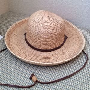 Scala collection sun hat