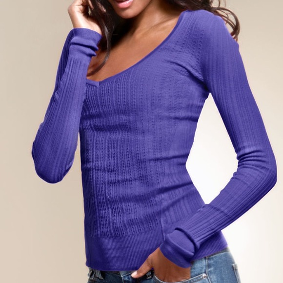 ❌Sold in bundle❌Thermal long sleeve purple sweater