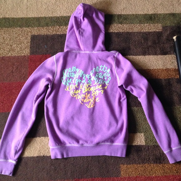 VS zip up hoodie Large