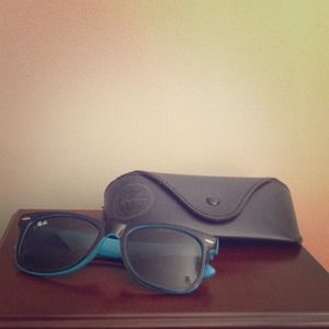 Authentic Ray Bans🎉Host Pick🎉