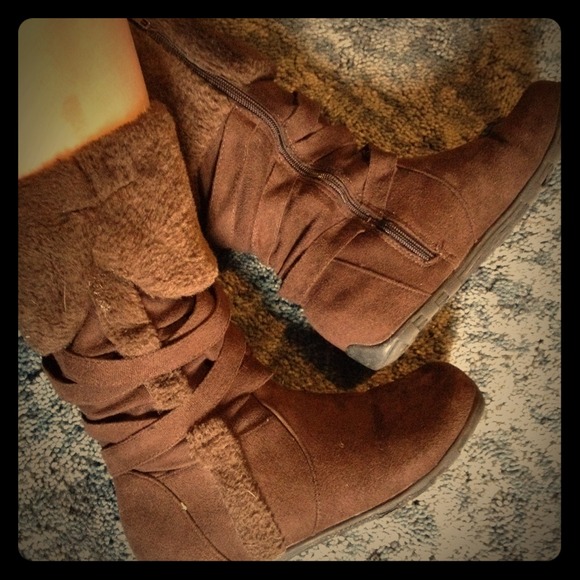 Brown fur boots