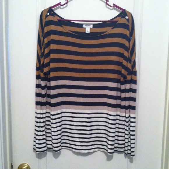 Old Navy shirt