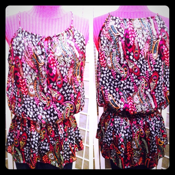 👛<BUNDLED4 @twisted_dreams>👛 Multi-colored Top