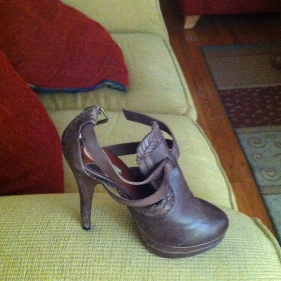 Charles David Shoes - Charles David straps heals paid $250