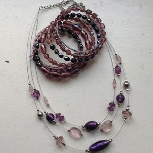 Beautiful purple stones ... Necklace and bracelet