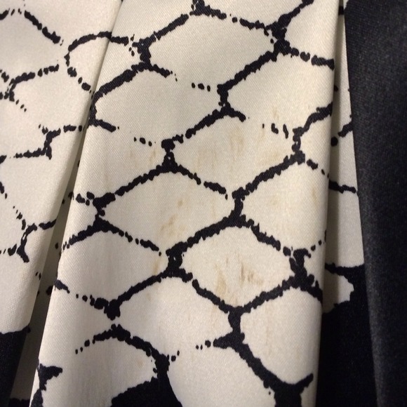 Black and white snake pattern strapless dress - Picture 2 of 2