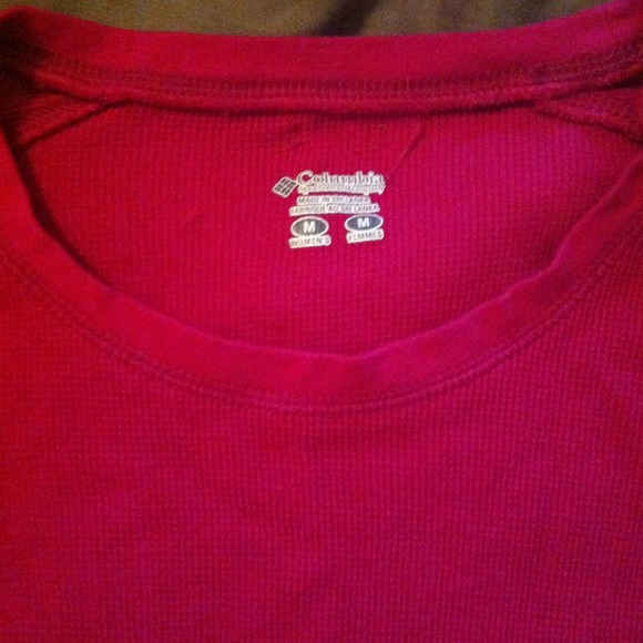 ⛔SOLD⛔Pink thermal - Picture 2 of 2