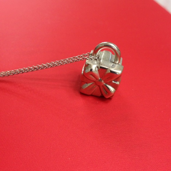 Sold!  Authentic Tiffany necklace