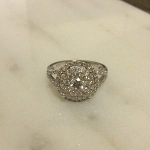 ❌❌SOLD❌❌14k white gold 1.25carat diamond ring