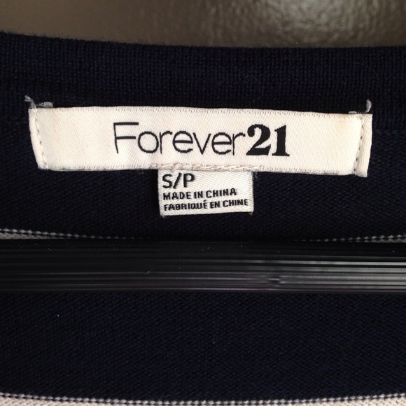 Stripped pull over - Picture 3 of 3