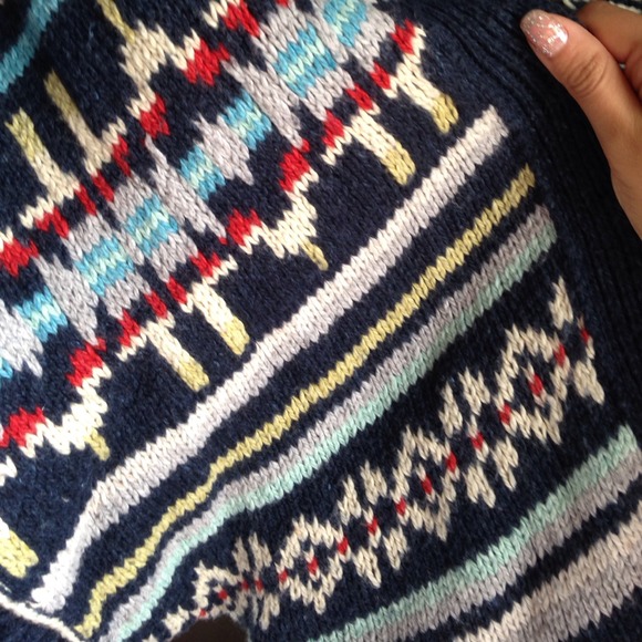 Hollister poncho - Picture 2 of 4