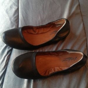 Lucky brand flats