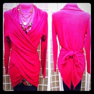 👛SOLD👛 C4 🌺 Dark Pink L/S Light Wrap Sweater 🌺