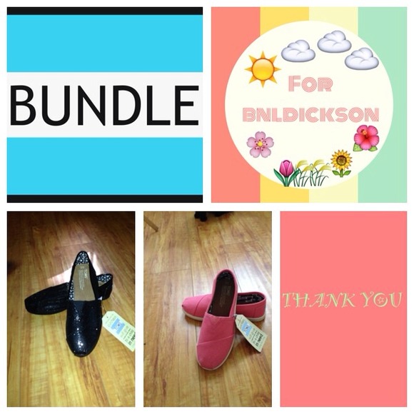 🅱UNDLE❗ 2 pair TOMS