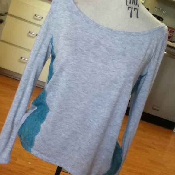 Long sleeve grey with blue/green lace