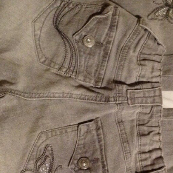 ❌SOLD❌         Kids Gray Embellished Jeans