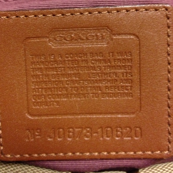 Coach handbag 💯 Authentic - Picture 3 of 4