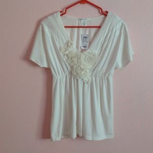 Beautiful white shirt!