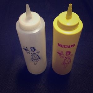 ❌On Hold-Original PINUP Bottles Kat/Mus